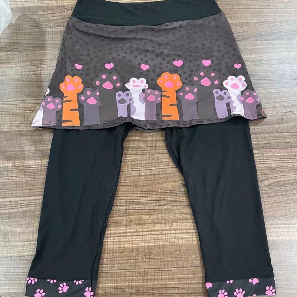 Heart Paws Skirted Capris w/Pockets